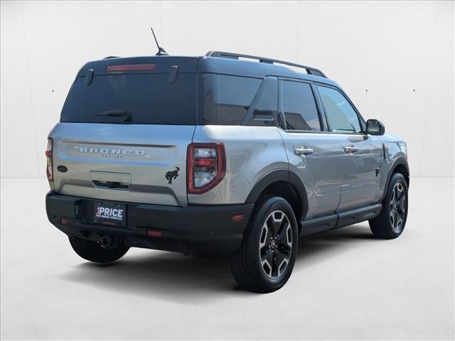 Photo of 2021 Iconic Silver Metallic Ford Bronco Sport