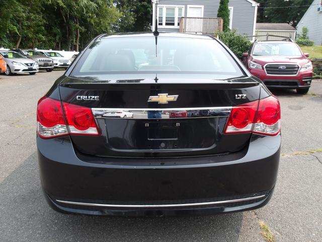 Photo of 2014 Black Granite Metallic Chevrolet Cruze