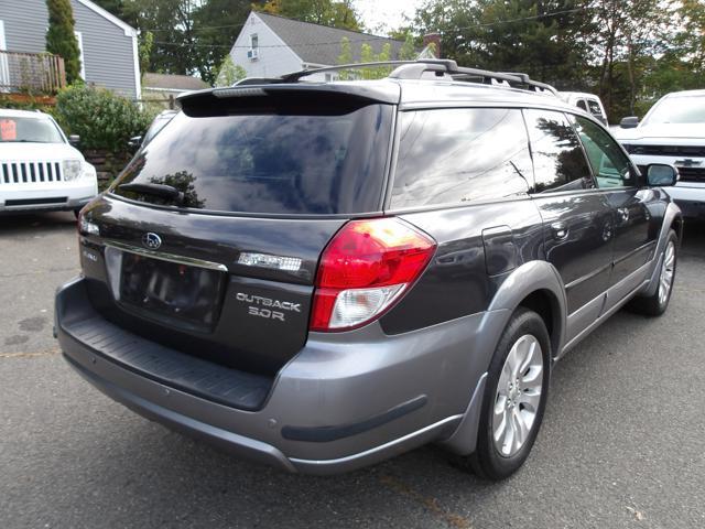Photo of 2009 Charcoal Subaru Outback