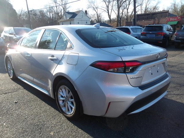 Photo of 2020 Classic Silver Metallic Toyota Corolla