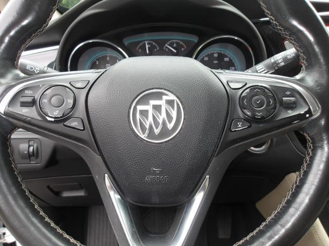 Photo of 2017 White Buick Envision