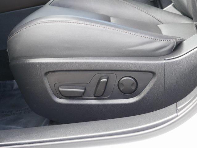 Photo of 2023 Snowflake White Pearl Mica Mazda CX-30