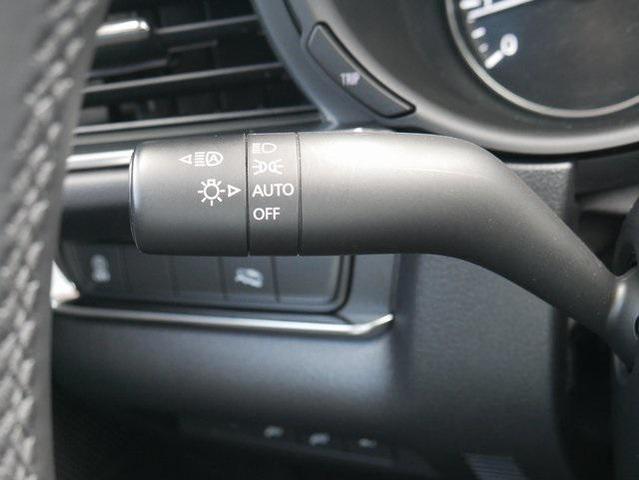 Photo of 2023 Snowflake White Pearl Mica Mazda CX-30