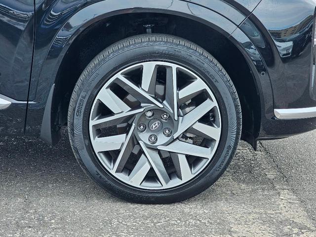 Photo of 2023 Twilight Black Hyundai SANTA FE