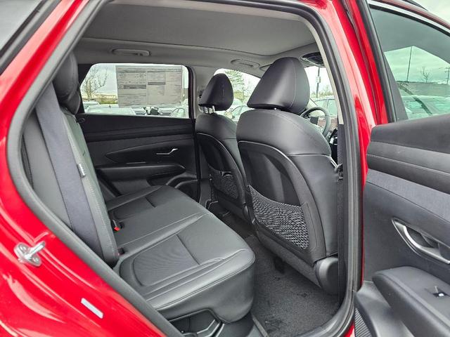 Photo of 2025 Red Hyundai TUCSON Hybrid