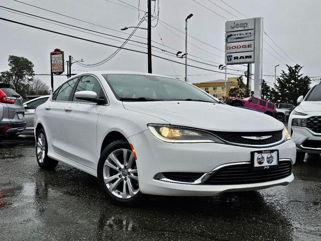 2015 Chrysler 200