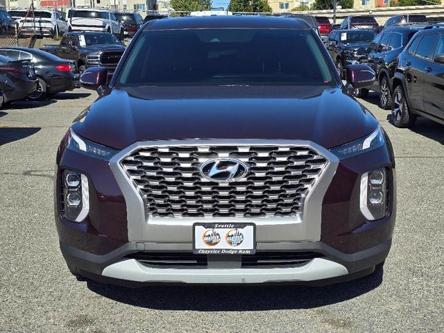 Photo of 2022 Burgundy Hyundai PALISADE