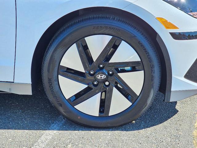 Photo of 2025 White Hyundai IONIQ 6