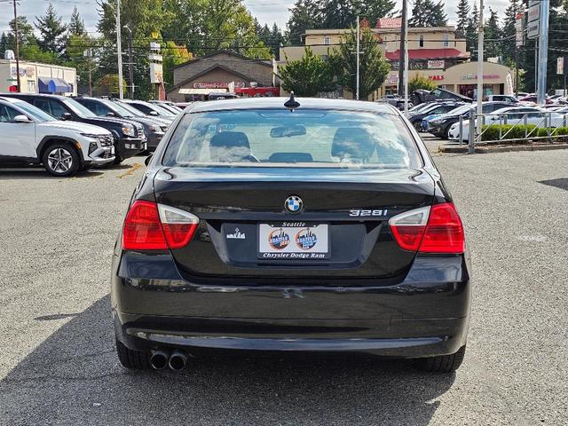 Photo of 2008 Black Sapphire Metallic BMW 328