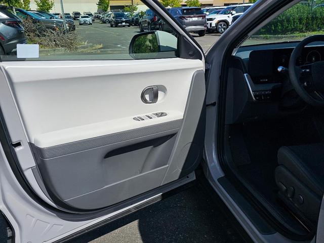 Photo of 2025 Cyber Gray Hyundai IONIQ 5