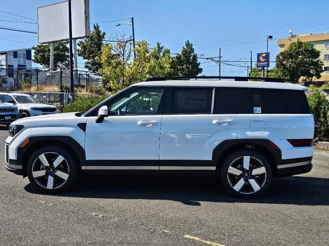 Photo of 2025 White Hyundai SANTA FE HEV