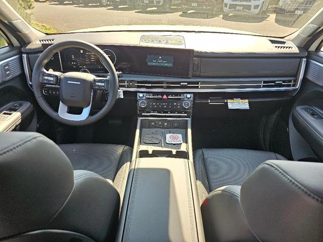 Photo of 2025 White Hyundai SANTA FE HEV
