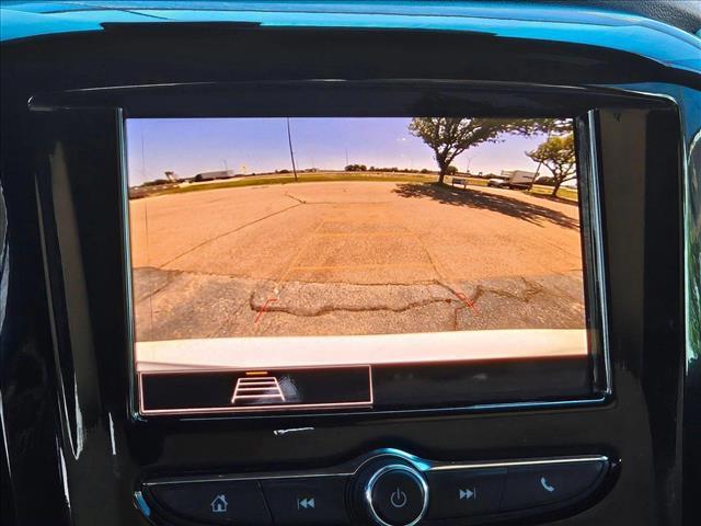 Photo of 2023 Summit White Chevrolet Traverse