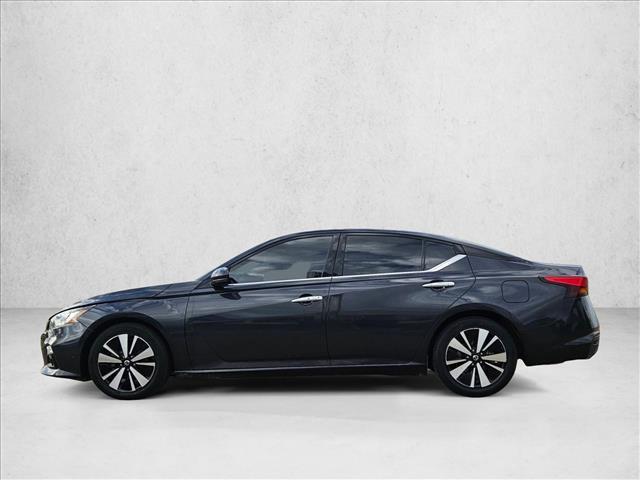 Photo of 2020 Storm Blue Metallic Nissan Altima