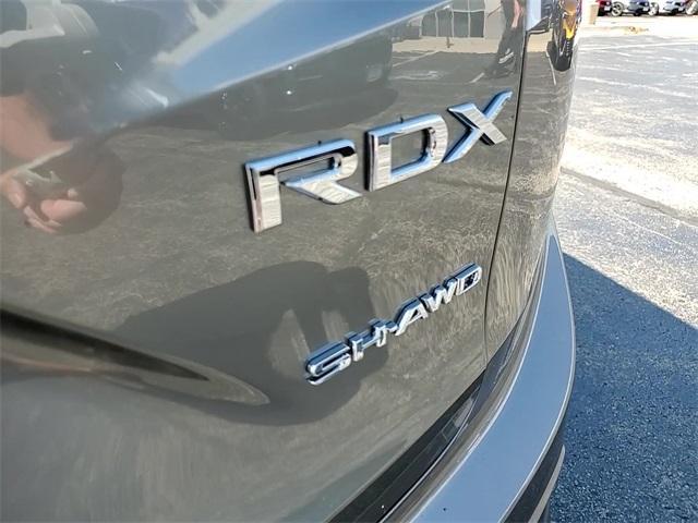 Photo of 2025 Liquid Carbon Metallic Acura RDX
