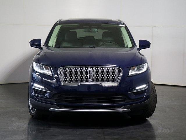 Photo of 2019 Rhapsody Blue Metallic Lincoln MKC