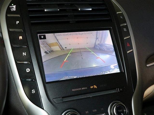Photo of 2019 Rhapsody Blue Metallic Lincoln MKC