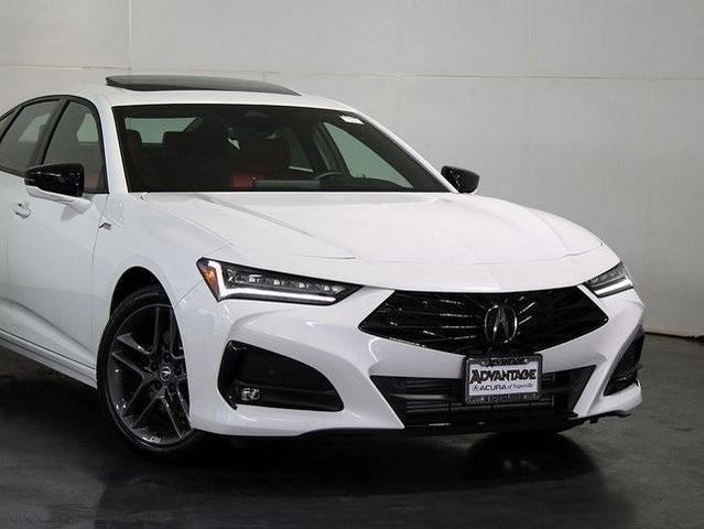 Photo of 2025 Platinum White Pearl Acura TLX