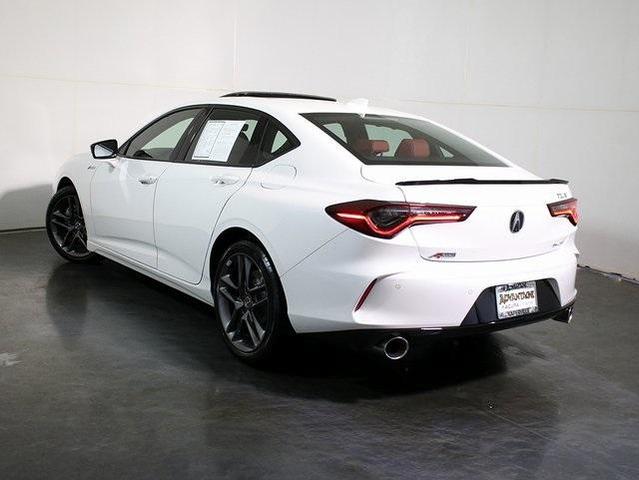 Photo of 2025 Platinum White Pearl Acura TLX