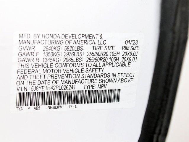 Photo of 2023 Platinum White Pearl Acura MDX