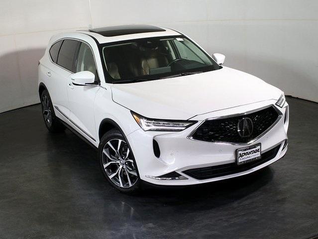 Photo of 2023 Platinum White Pearl Acura MDX