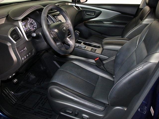 Photo of 2019 Gray Nissan Murano