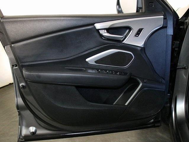 Photo of 2022 Liquid Carbon Metallic Acura RDX