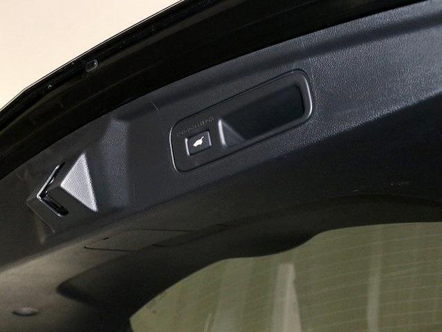 Photo of 2024 Majestic Black Pearl Acura MDX