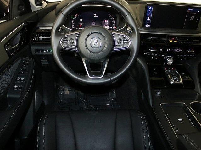 Photo of 2025 Liquid Carbon Metallic Acura MDX