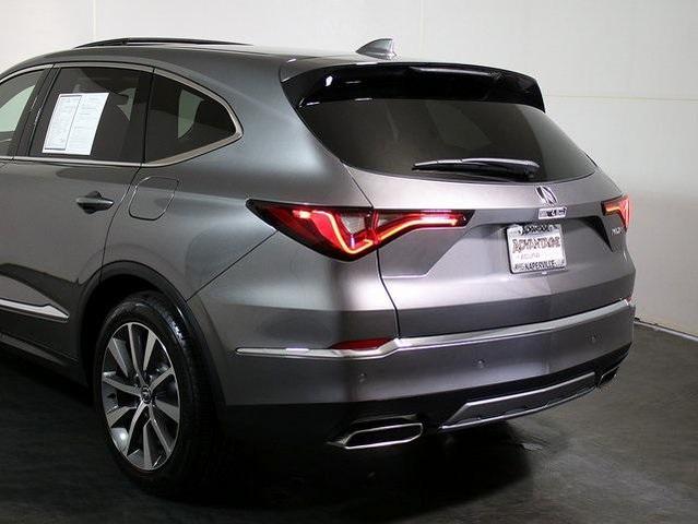 Photo of 2025 Liquid Carbon Metallic Acura MDX