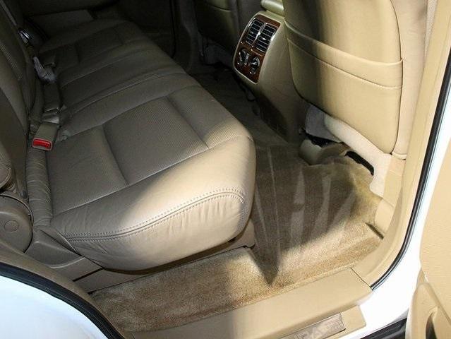 Photo of 2004 Taffeta White Acura MDX
