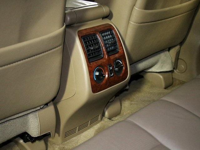 Photo of 2004 Taffeta White Acura MDX