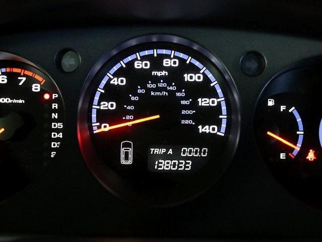 Photo of 2004 Taffeta White Acura MDX