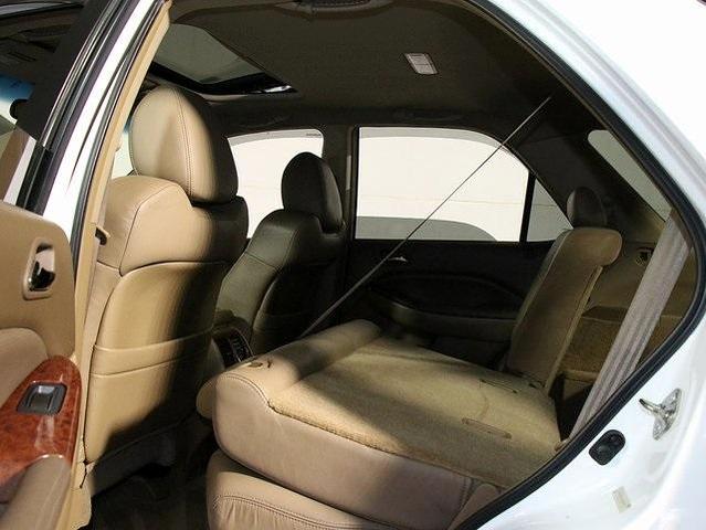 Photo of 2004 Taffeta White Acura MDX