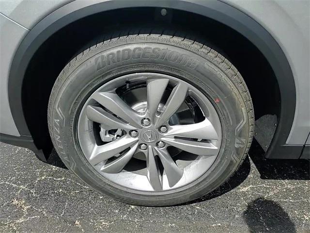 Photo of 2026 Solar Silver Metallic Acura MDX