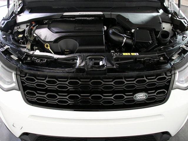 Photo of 2023 Fuji White Land Rover Discovery Sport