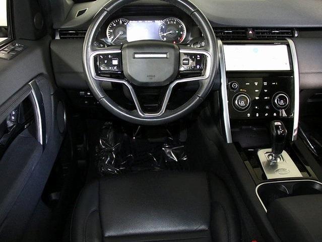 Photo of 2023 Fuji White Land Rover Discovery Sport