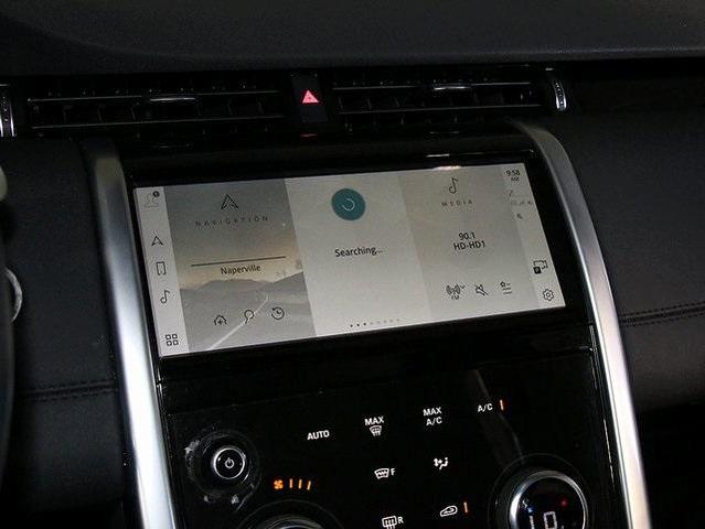 Photo of 2023 Fuji White Land Rover Discovery Sport