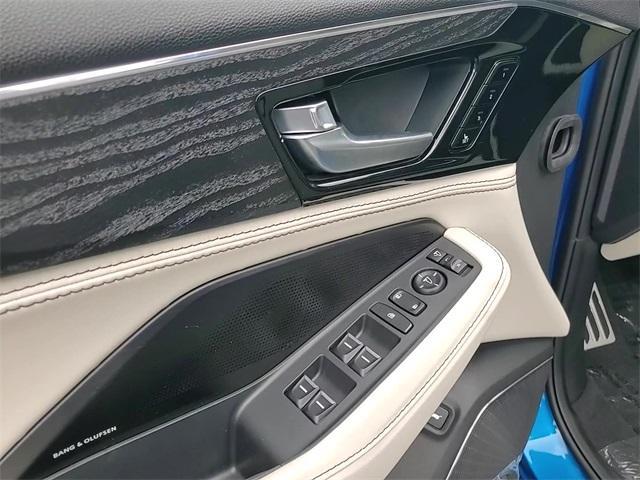 Photo of 2026 Gold Acura MDX