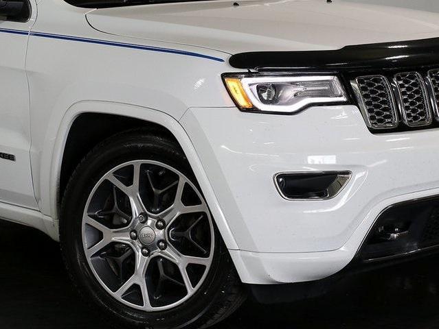 Photo of 2019 Bright White Clearcoat Jeep Grand Cherokee