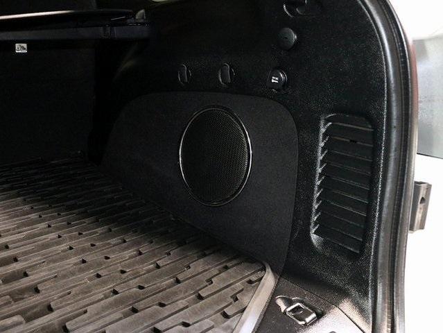 Photo of 2019 Bright White Clearcoat Jeep Grand Cherokee