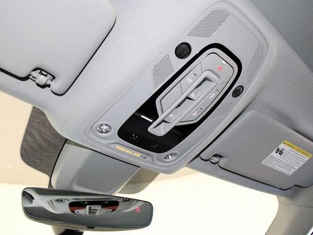 Photo of 2024 Glacier White Metallic Audi Q5