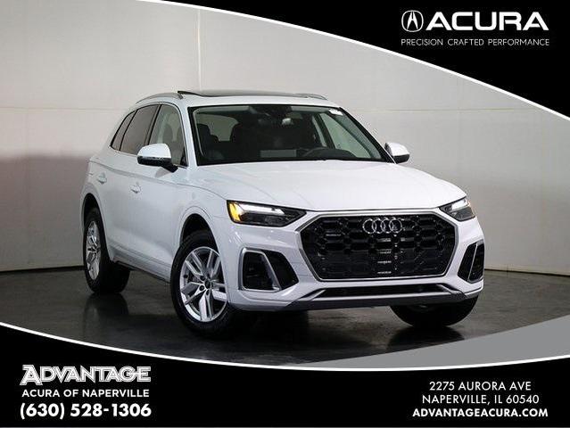 Photo of 2024 Glacier White Metallic Audi Q5