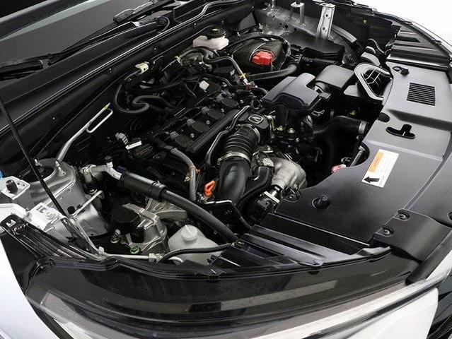 Photo of 2025 Solar Silver Metallic Acura ADX