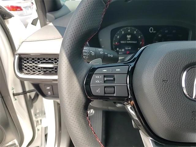 Photo of 2025 Platinum White Pearl Acura ADX