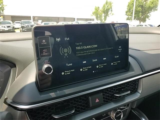 Photo of 2025 Platinum White Pearl Acura ADX