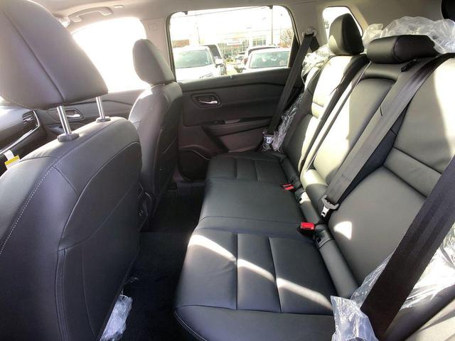 Photo of 2025 Gun Metallic Nissan Rogue