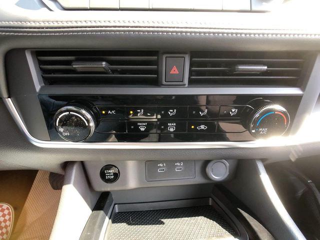 Photo of 2025 Glacier White Nissan Rogue
