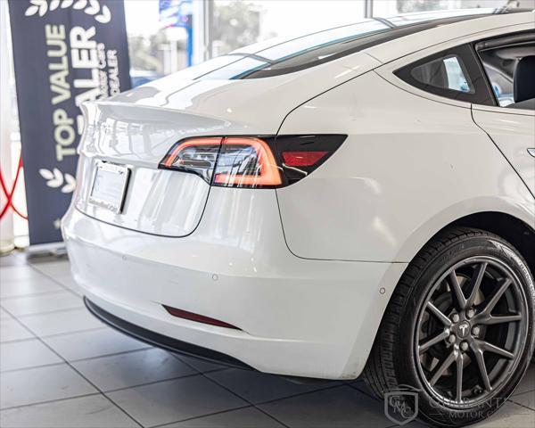 Photo of 2020 Pearl White Multi-Coat Tesla Model 3