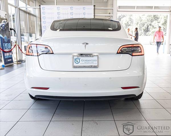 Photo of 2020 Pearl White Multi-Coat Tesla Model 3